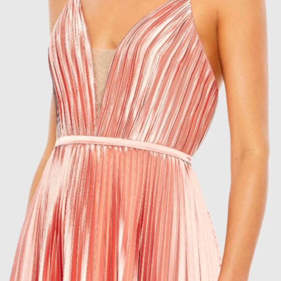 MAC DUGGAL 49039 PLUNGE NECK PLEATED EVENING ROSE GOLD GOWN sz 8 - Picture 3 of 7